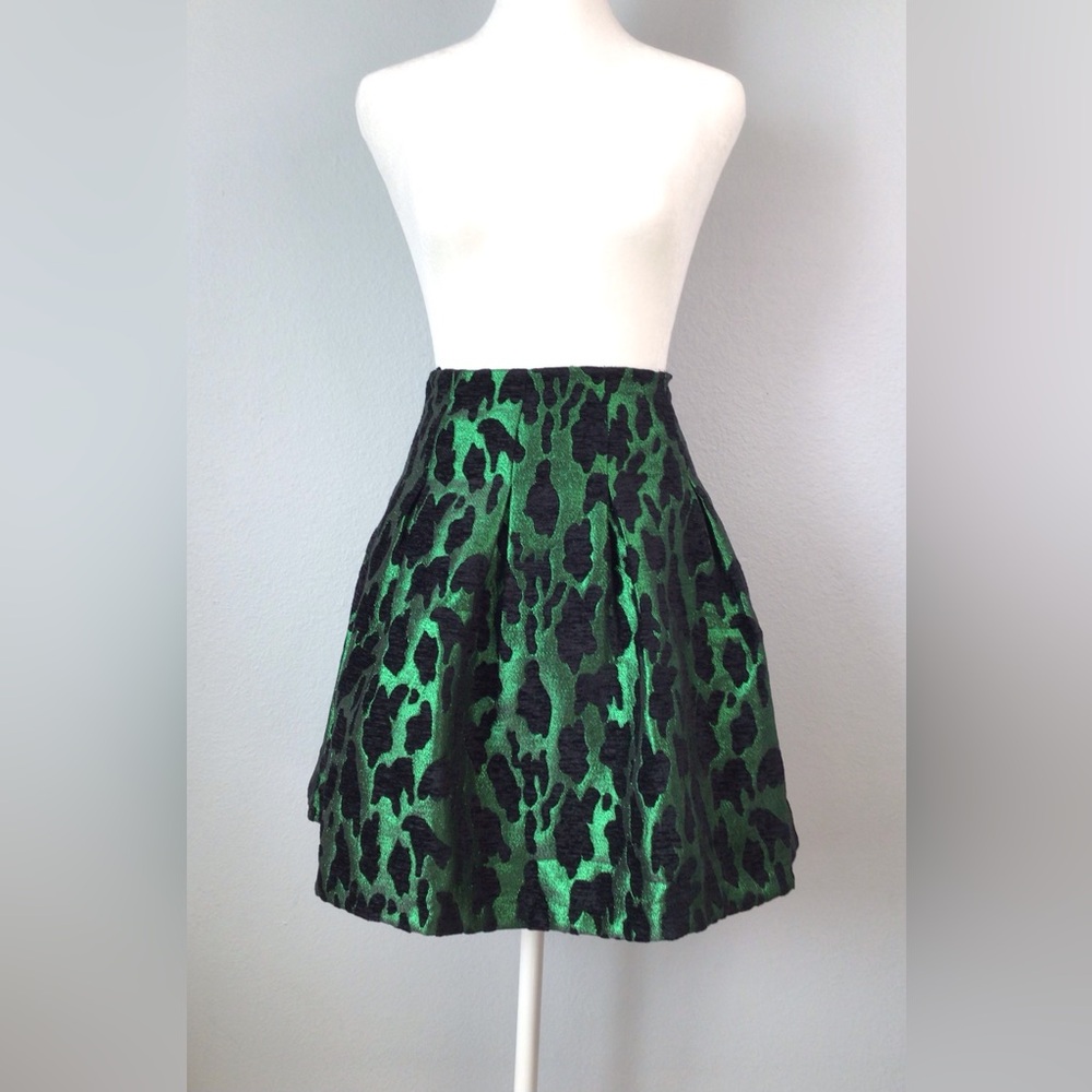 New BB Dakota Animal Print Skirt